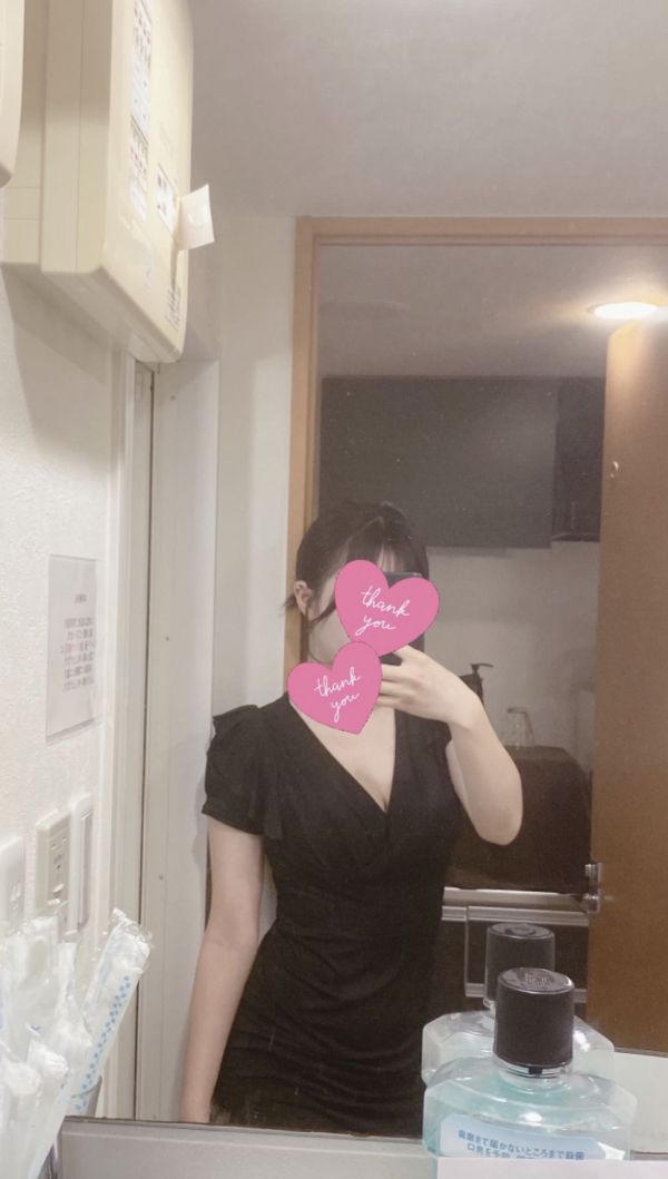 本日出勤しております🎶💞💞よろしくお願い致します❕❤️