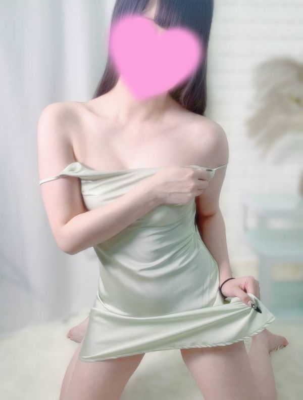 本日17:30〜23:30まで出勤してます🩷